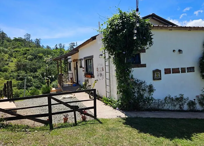 La Casita De Charo 1, Disfruta De Tiempo Memorable En La Montana